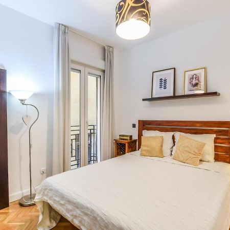 Apartamento Reformado-2 Habitaciones-5 Huespedes Alquiler Temporal Мадрид Экстерьер фото